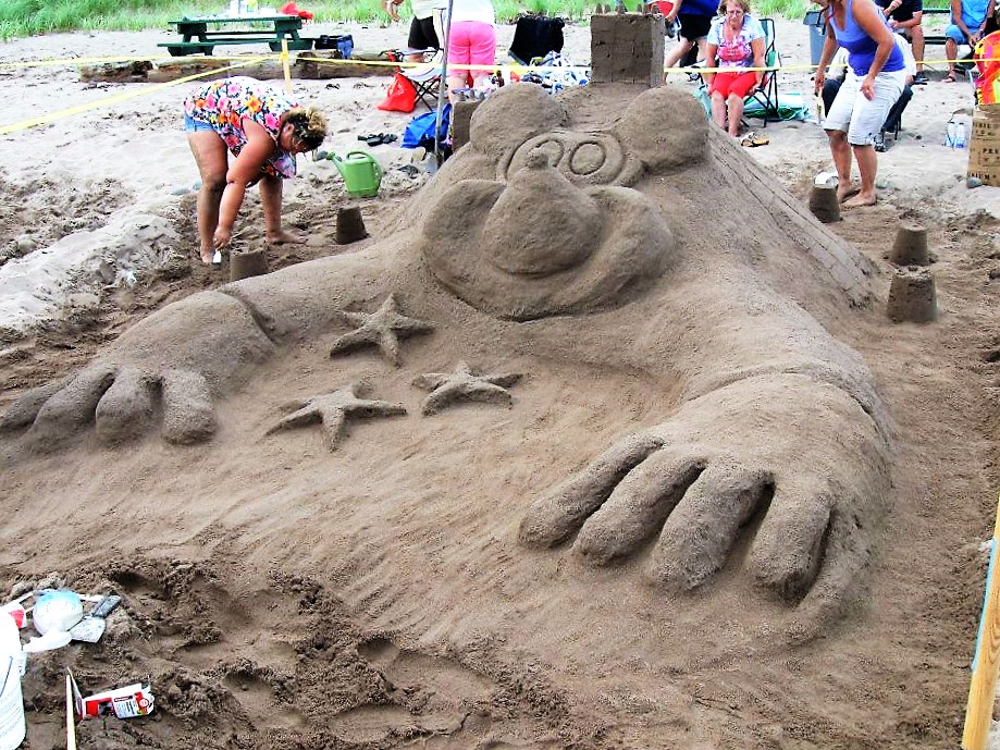 Sand Castle Festival of Le Goulet / ExploreNB / Tourism New Brunswick