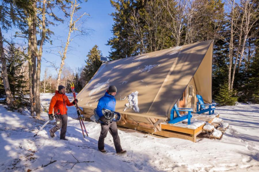 Winter fun in an OTENTik at Fundy National Park