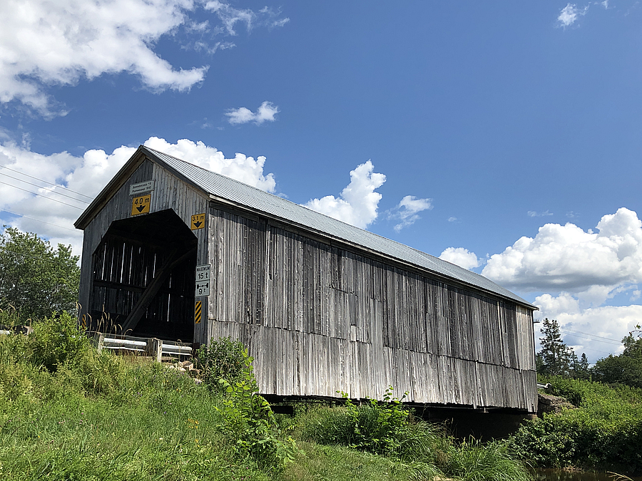 Plumweseep covered bridge, Sussex