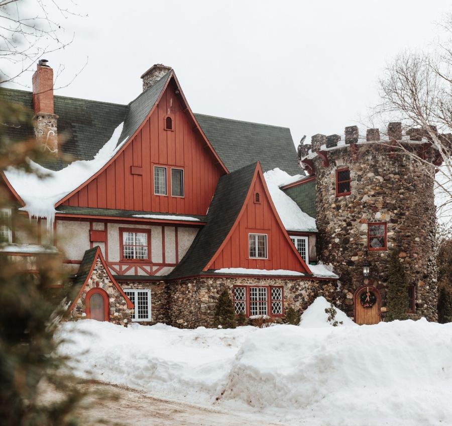 Castle Inn Perth Andover Winter