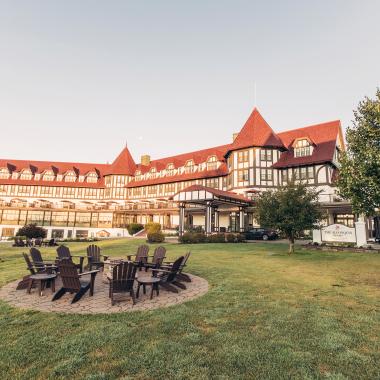 algonquin hotel at sunrise