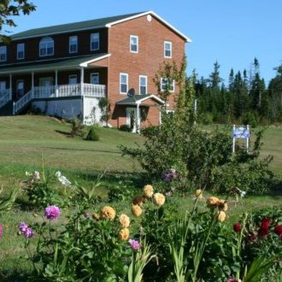 New Horton Lake Inn