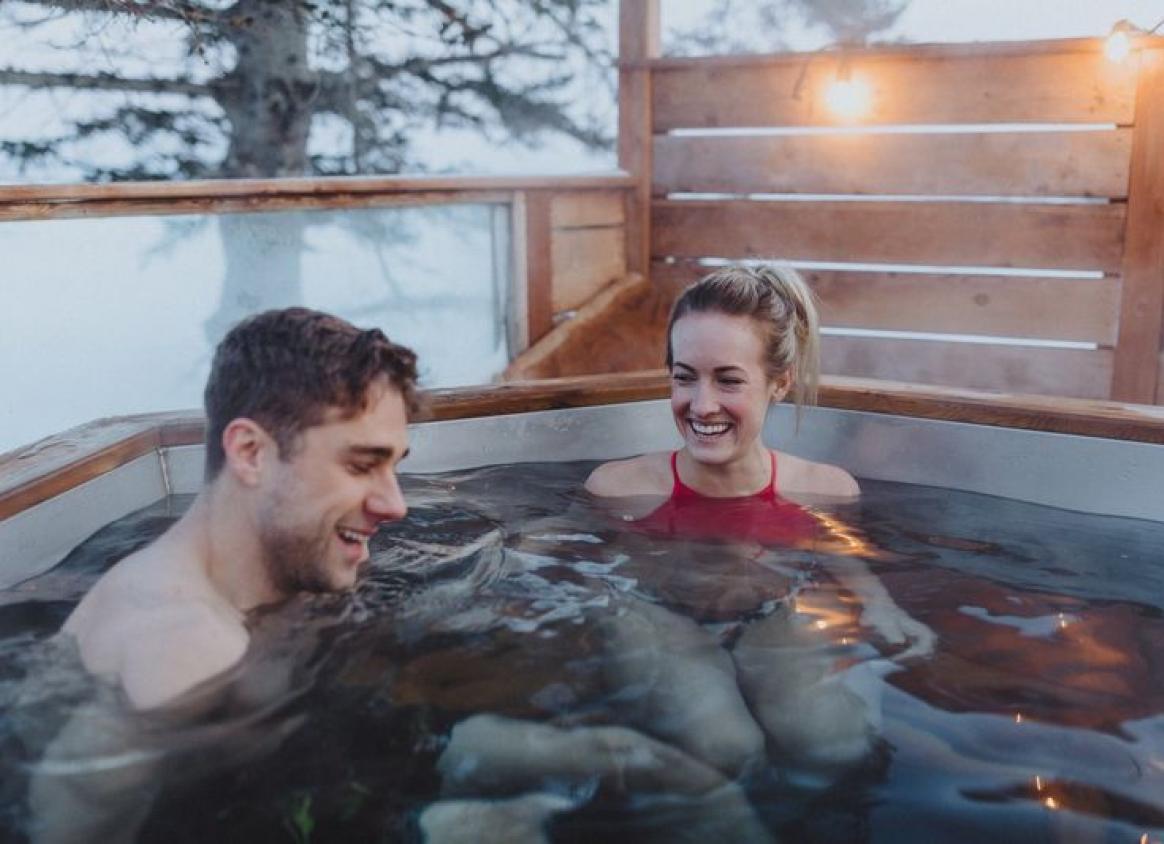 Winter hot tub New Brunswick